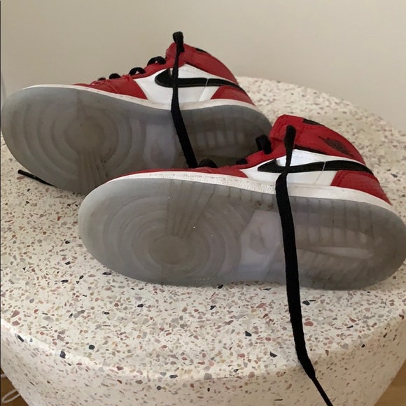 Nike air Jordan 1 retro high OG spiderman - Picture 2 of 3